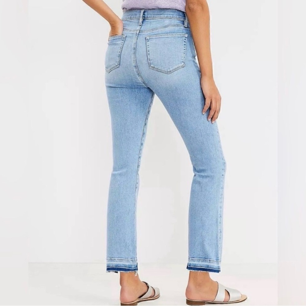 Loft Light Wash Let Down Exposed Button Fly Hem Kick Crop Jeans 00 / 24 Petite - Picture 2 of 11